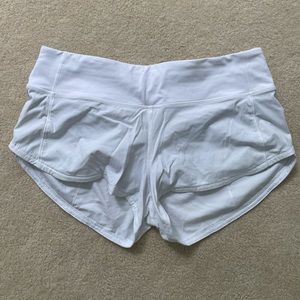 Lululemon Speed Up Low Rise Short 2.5”